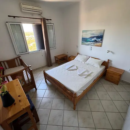 Petros Kythera 公寓 Katsounion