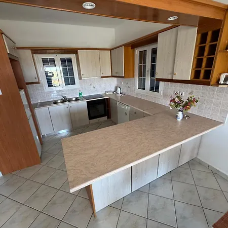 Petros Kythera Katsounion