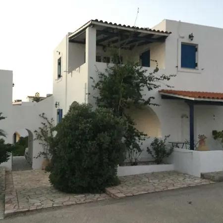 Petros Kythera Apartament *