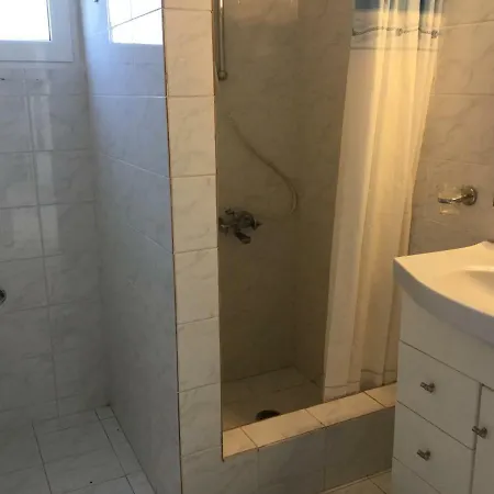 Petros Kythera 公寓 Katsounion